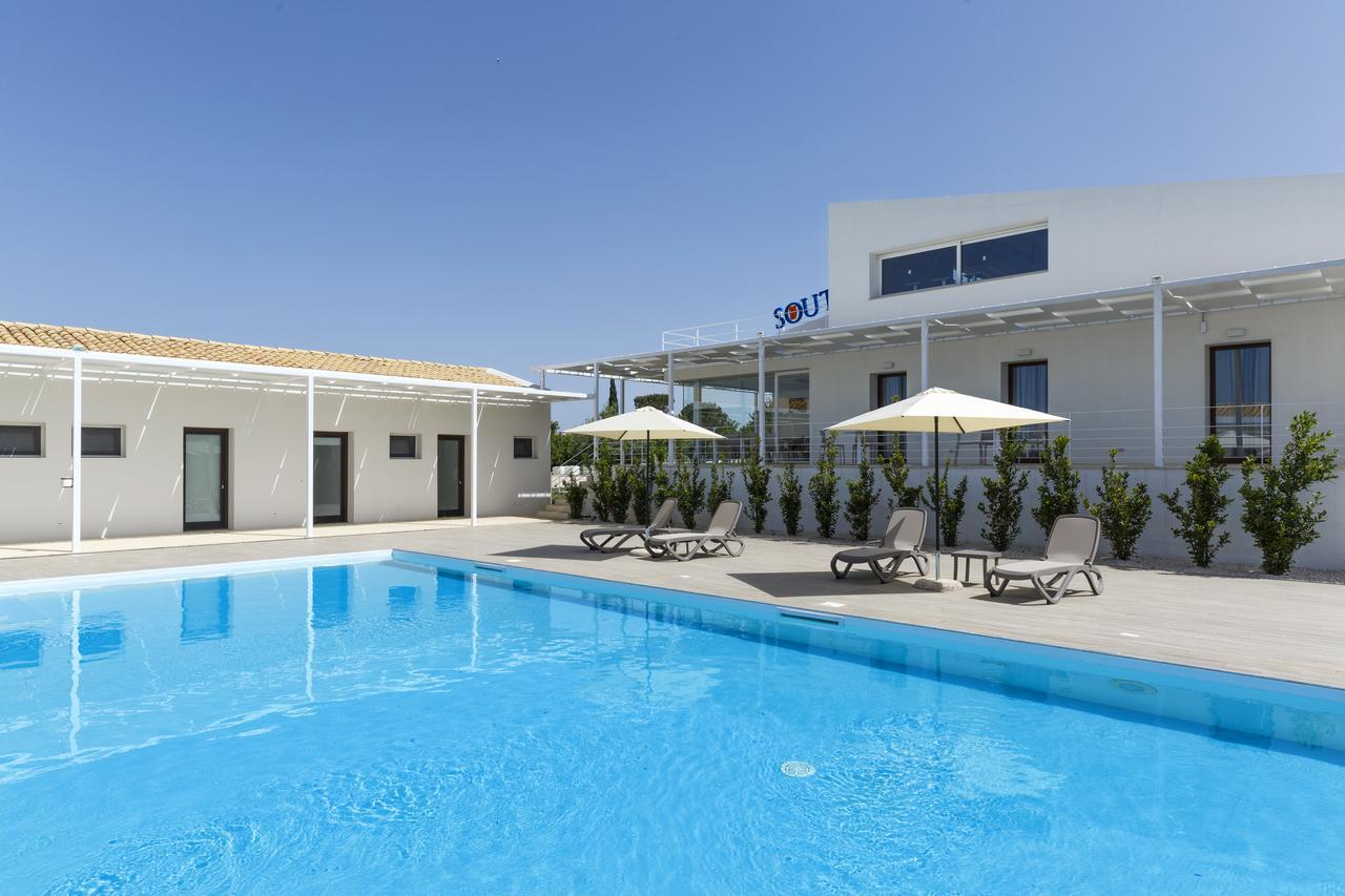 Southeast Hotel Chiaramonte Gulfi Buitenkant foto